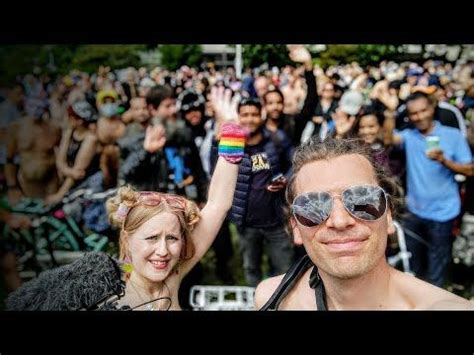 London World Naked Bike Ride Thomas Muse Youtube Naked Bike Bike Ride Youtube