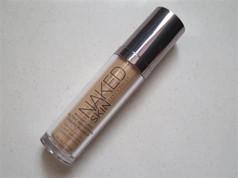 The Blackmentos Beauty Box Review Urban Decay Naked Skin Weightless