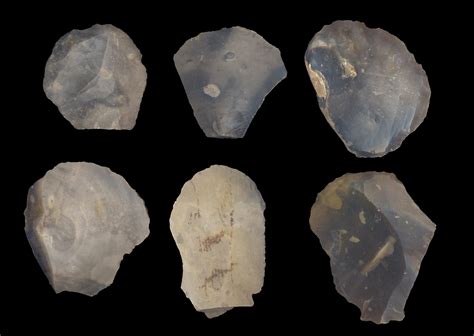 BALTIC MESOLITHIC FLINT SCRAPERS