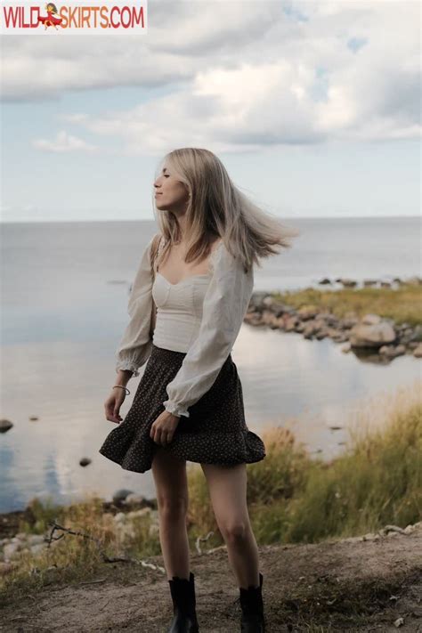 Annacramling Nude Instagram Leaked Photo