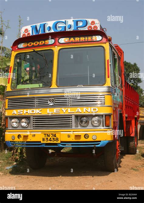 Ashok Leyland Truck On The Roadside Near Kasaragod Kerala India Stock