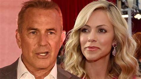 Kevin Costner S Estranged Wife Christine Can T Remove Most Items From Home Judge Says United