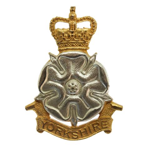 Yorkshire Brigade Officers Cap Badge Queens Crown