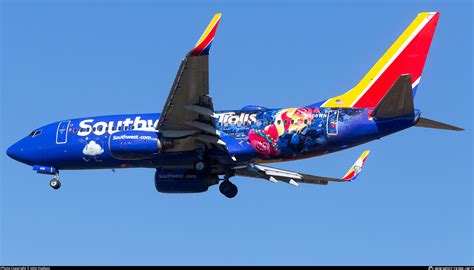 N406WN Southwest Airlines Boeing 737 7H4 WL Photo By John Hudson ID