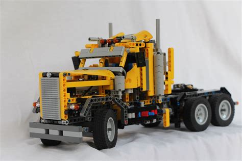 LEGO IDEAS - Technic Remote Control Flatbed Truck