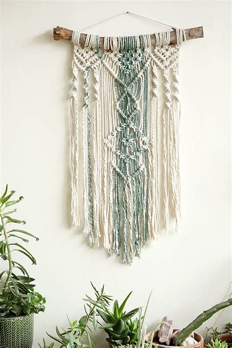 40 Macramé Wall Hanging Patterns - The Funky Stitch