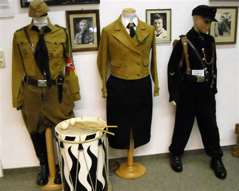 Dare we discuss Nazi Style? – Fabrickated