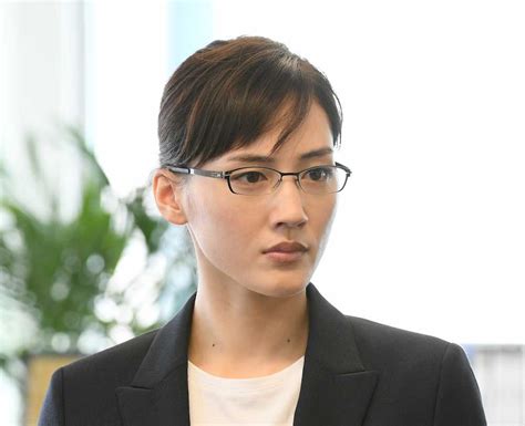 綾瀬はるか 「義母と娘のブルース」sp“みゆき”上白石萌歌が結婚？、松下由樹が新たな“義母”に 最速・最新 エンタメ芸能ニュースコレクト