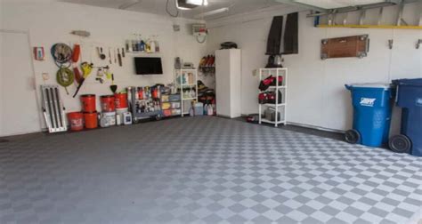 The Truth: The Surprising Pros and Cons of Rubber Flooring