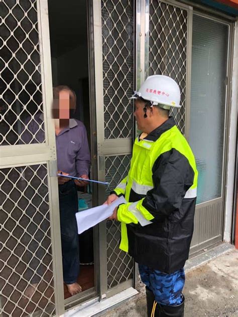 海葵颱風來襲 南澳鄉部落預警性撤村 蘇澳警分局冒雨協助撤離作業 北台灣新聞網ntnews