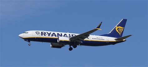 Ei Hev Boeing Max Ryanair Stn Stansted Flickr