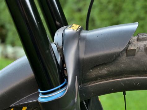 Öhlins RXF36 m 2 universal mudguard VisionVelo