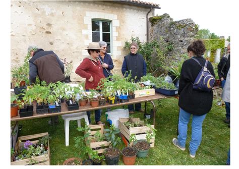 Bourse Aux Plantes Saint Philbert De Grand Lieu Pays De La