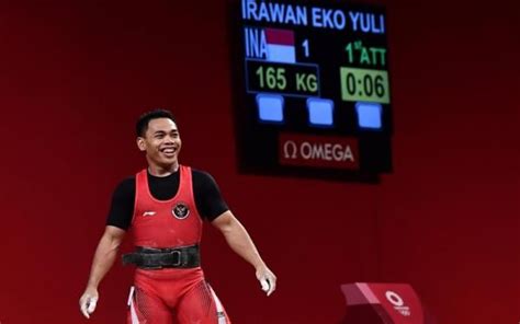 Eko Yuli Irawan Raih Emas Ke Bagi Indonesia Di Sea Games