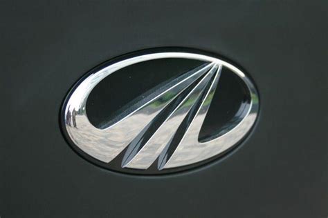 Old Mahindra Logo - LogoDix