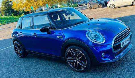 2020 MINI HATCHBACK 1 5 Cooper Classic II 5dr Auto HATCHBACK Petrol