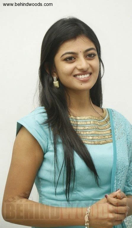 Anandhi Aka Anandhii Photos Stills And Images