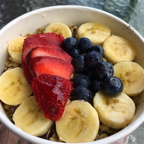 The Simple Life Hawaiian Açai Bowl