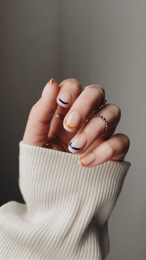 Elegant Short Nude Nails For A Chic And Timeless Look