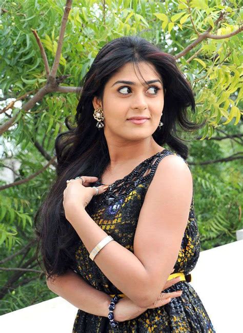 Telugu Actress Hot Photos Actress Manjulika Cute And Hot Stills