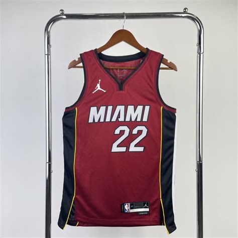 Maillot Jimmy Butler Miami Heat 2023 2024 Rouge Statement Edition