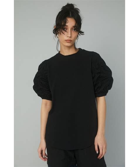 Herincye（ヘリンドットサイ）の「shirring Volume Sleeve Tee ｼｬｰﾘﾝｸﾞ ﾎﾞﾘｭｰﾑ ｽﾘｰﾌﾞ