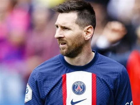 Lionel Messi Viajó En Medio De Las Dudas Sobre Su Continuidad En El Psg Y Estalló La Polémica