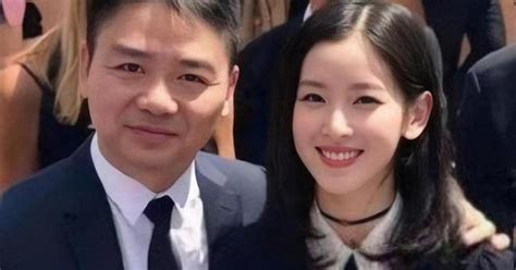 Câu chuyện bất ngờ đến rơi nước mắt về người chồng tỷ phú của hot girl trà sữa đình đám xứ Trung