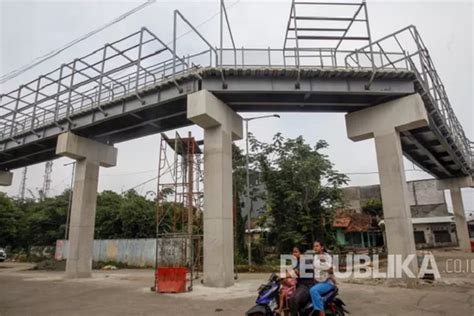 Tingkatkan Pengguna Krl Skybridge Penghubung Stasiun Dan Terminal