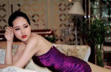 女人“偷人”后，她的老公会嫌弃她吗？三个男人分别说心里话