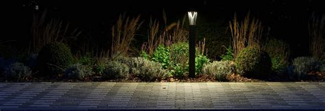 How to light with bollards | Illuminated Bollards | DW Windsor