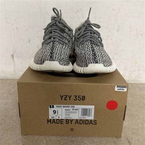 Yeezy Turtle Doves Mens Size 95 2022 Used Condition For Sale In