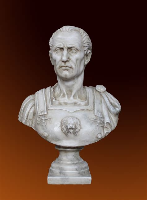 Vendita BUSTO DI GIULIO CESARE IN MARMO RICOMPOSTO H Cm 33 Studio