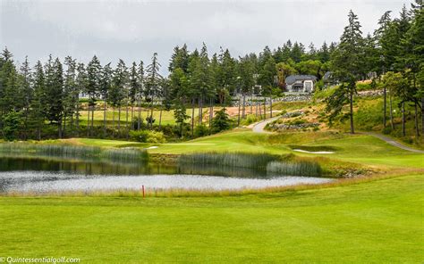 Bear Mountain Golf Course - Quintessential Golf