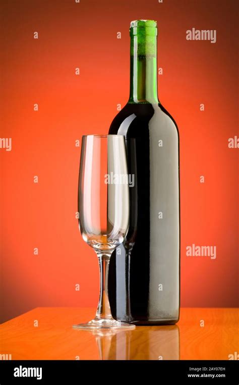 Wine concept with gradient background Stock Photo - Alamy