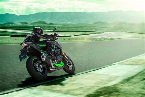 Kawasaki Z900 R Edition 2025 Preço Confira todos os detalhes dessa