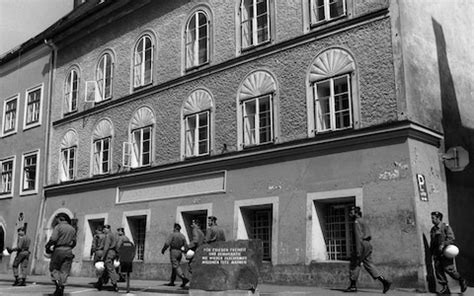 Austria to seize Hitler's birthplace to stop it becoming a shrine