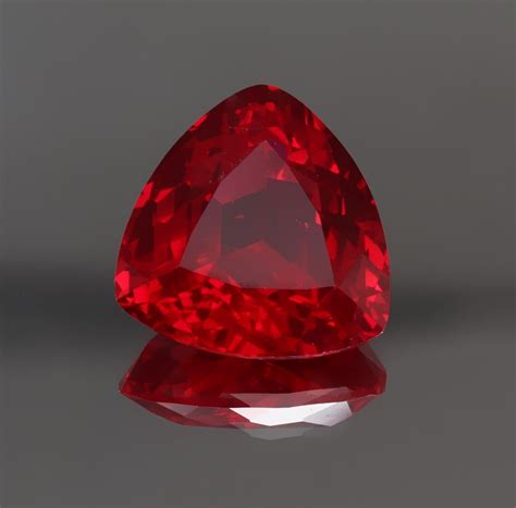 1270 Ct Natural Certified Burma Ruby Red Trillion Cut Rare Loose