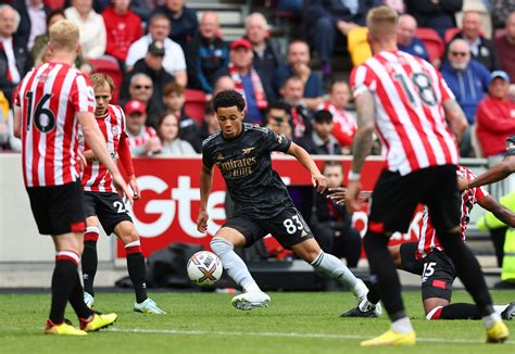 15 Year Old Makes Debut For Arsenal In Easy Win At Brentford Reuters