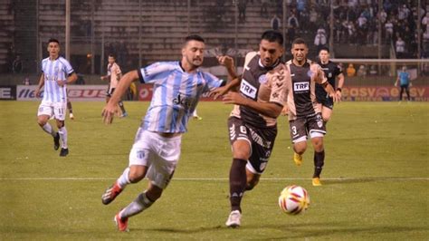 Atlético Tucumán Platense Por La Liga Profesional Formaciones Hora