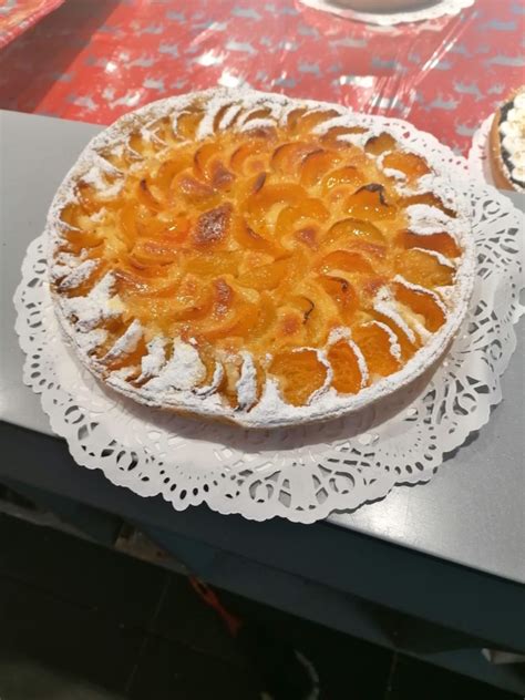 Tarte Feuillet E Abricot Frangipane Bitaine Boulangerie P Tisserie