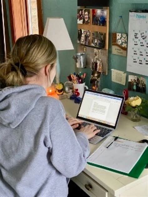 Local college students struggle with ‘Zoom fatigue’ as remote semester