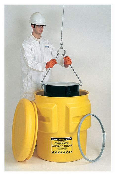 Eagle™ Spill Containment Drums | Fisher Scientific