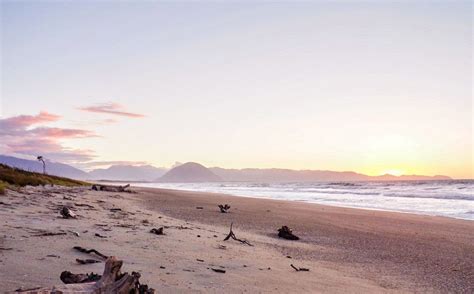 Best Beaches in New Zealand - South Island - The Fit Traveller