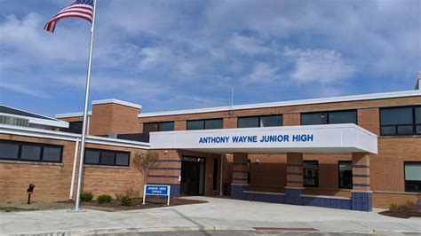 About Anthony Wayne Local Schools