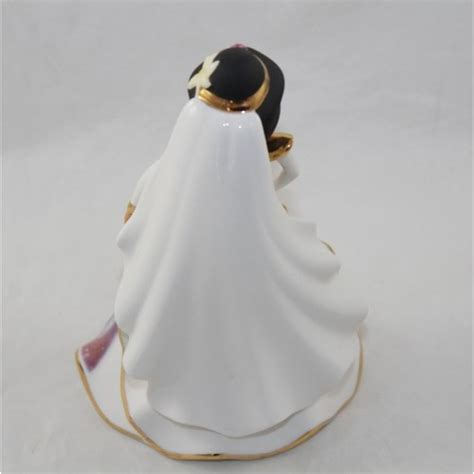 Figurine Porcelaine Jasmine Disney Bradford Editions Bell Mariée éd