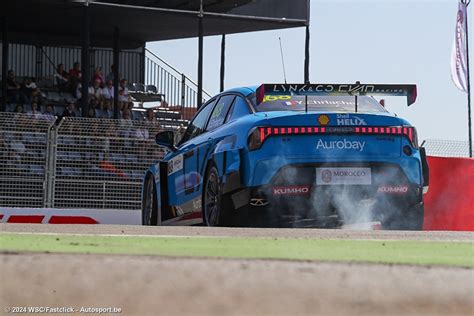 Marrakech Yann Ehrlacher Verzilvert Pole In Saaie Openingsrace