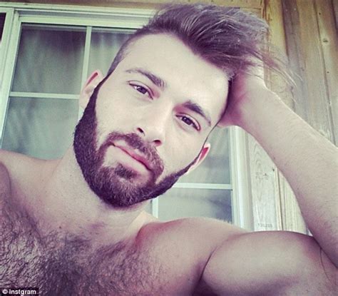 Gay Porn Star Accused Of Blackmailing Wealthy Man For 500k Daily Mail Online