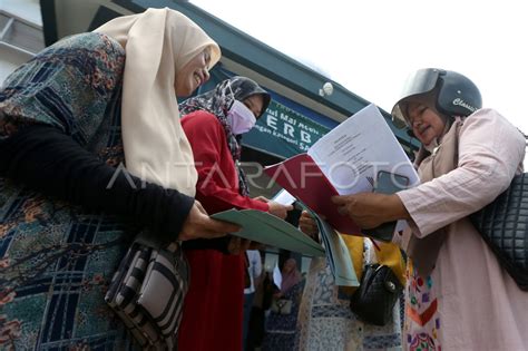 Bantuan Modal Usaha Baitul Mal Aceh ANTARA Foto