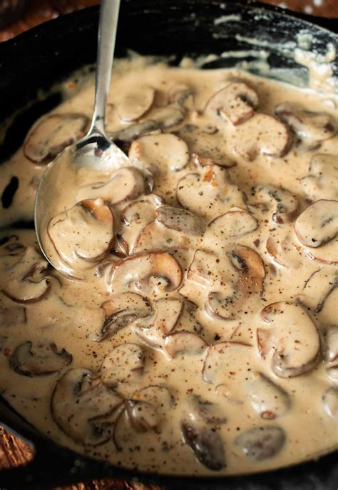 Vegan Mushroom Sauce (for Pasta, Seitan Roast etc.) - Carlo Cao